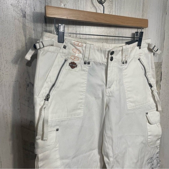 Harley Davidson Y2K Bermuda Shorts Capris Biker Studded  -White size 4 NWT - Picture 4 of 11